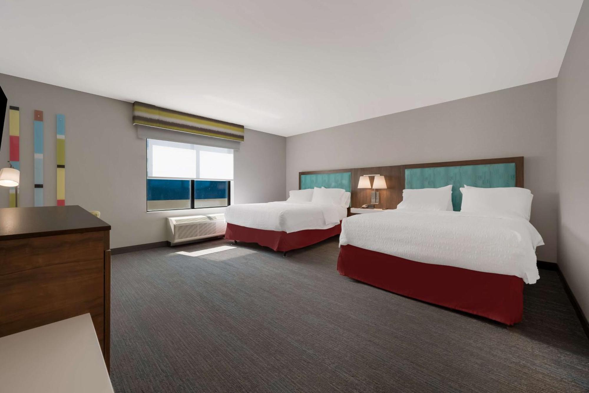 Hampton Inn By Hilton Detroit เซาท์ฟิลด์ ภายนอก รูปภาพ