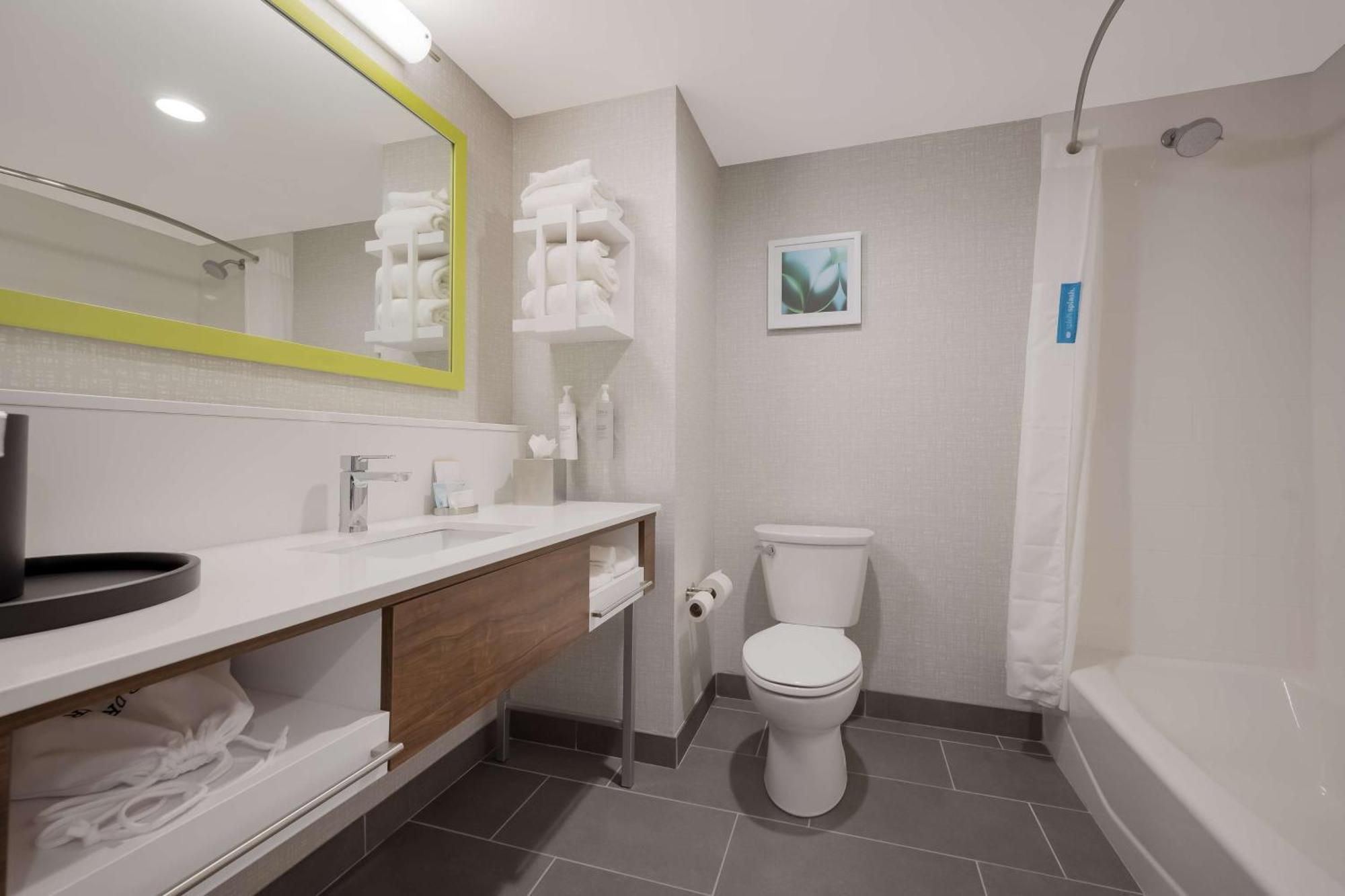 Hampton Inn By Hilton Detroit เซาท์ฟิลด์ ภายนอก รูปภาพ